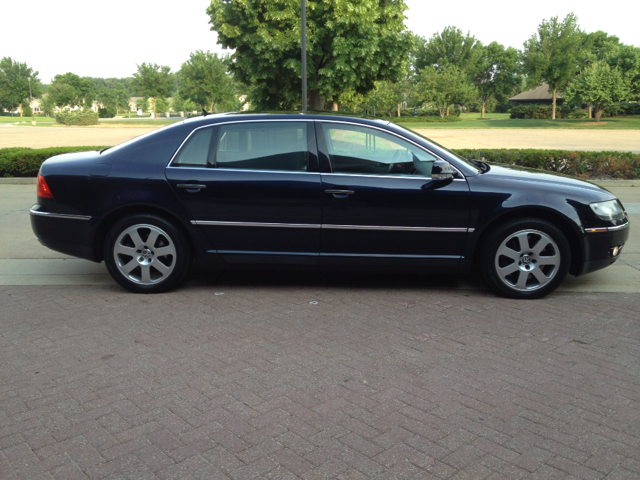 Volkswagen Phaeton 2004 photo 4