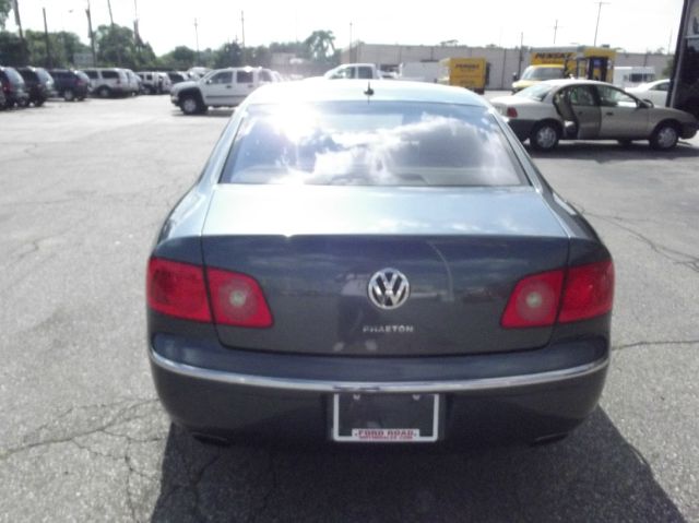 Volkswagen Phaeton 2004 photo 4