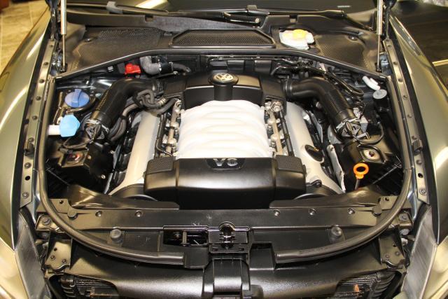 Volkswagen Phaeton 2004 photo 10