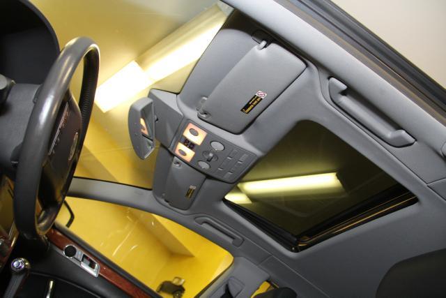 Volkswagen Phaeton 2004 photo 12