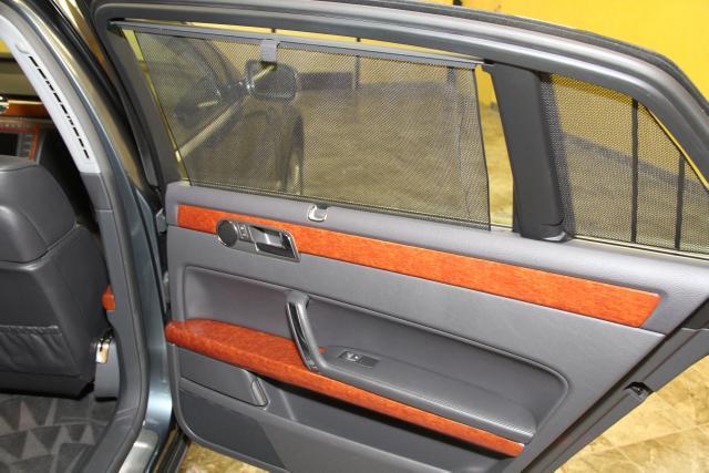 Volkswagen Phaeton 2004 photo 21