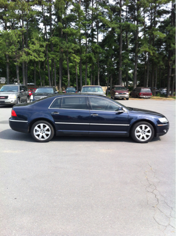 Volkswagen Phaeton 2004 photo 4