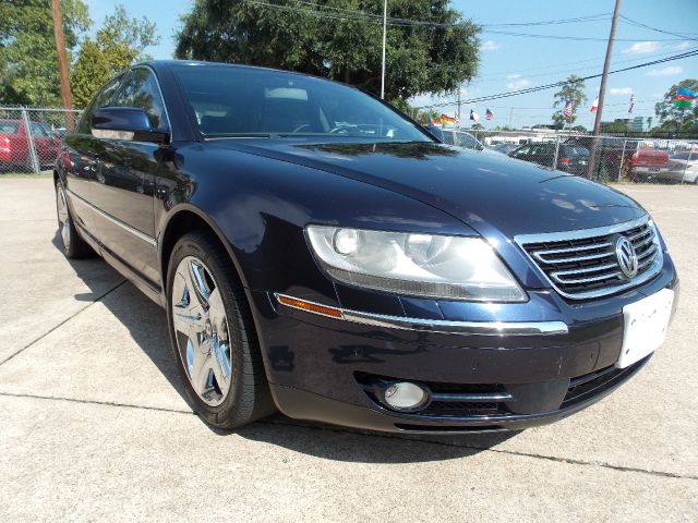 Volkswagen Phaeton 2005 photo 4
