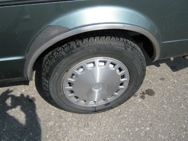 Volkswagen Pickup Base Pickup Truck