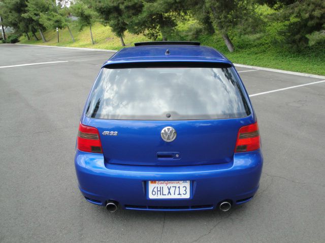 Volkswagen R32 2004 photo 1