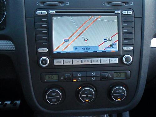 Volkswagen R32 2008 photo 2