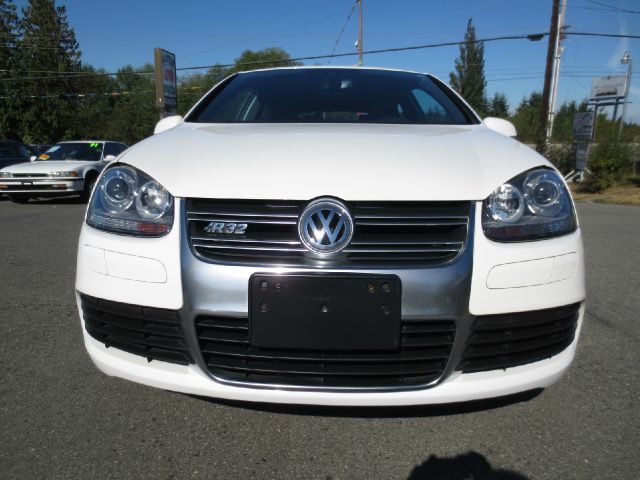 Volkswagen R32 2008 photo 2