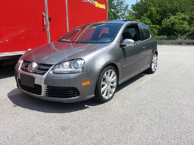Volkswagen R32 2008 photo 2