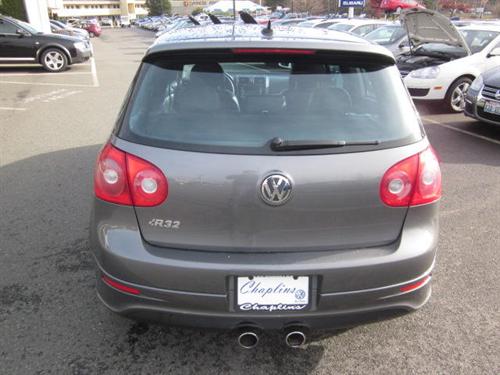 Volkswagen R32 2008 photo 2