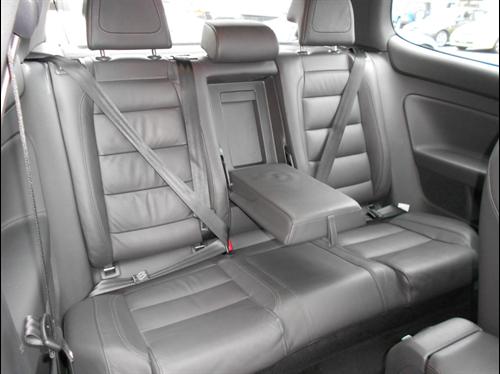 Volkswagen R32 2008 photo 2