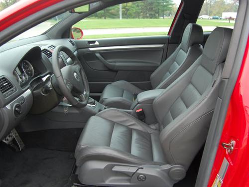 Volkswagen R32 Luxury II Sedan Other