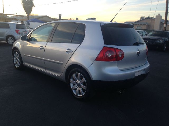 Volkswagen Rabbit 2006 photo 2