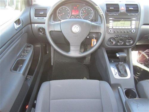Volkswagen Rabbit 2007 photo 3