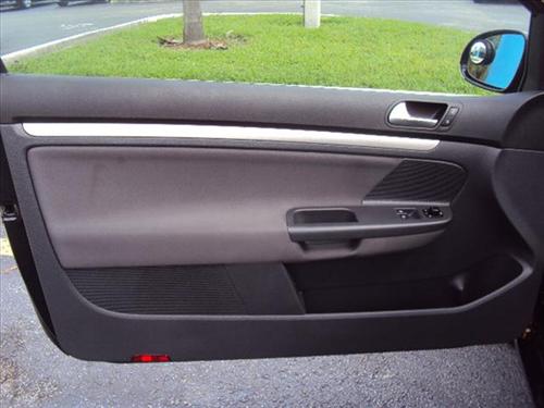 Volkswagen Rabbit 2008 photo 1