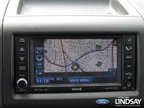 Volkswagen Routan 2010 photo 2