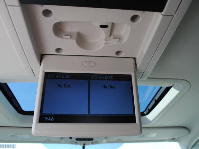 Volkswagen Routan 2010 photo 4