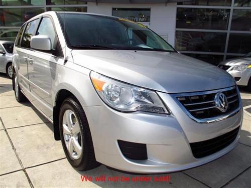 Volkswagen Routan SE Other