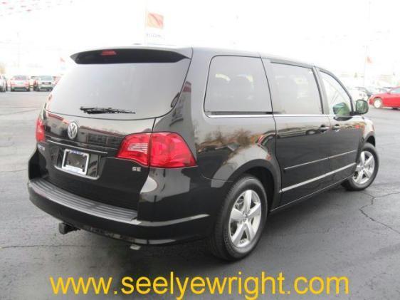 Volkswagen Routan Unknown Unspecified