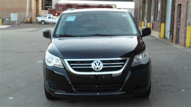 Volkswagen Routan Premiun MiniVan