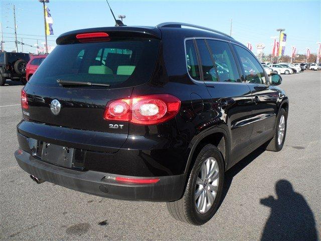 Volkswagen Tiguan 2009 photo 3