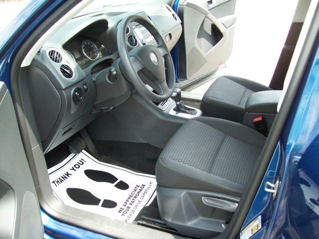 Volkswagen Tiguan 2009 photo 9