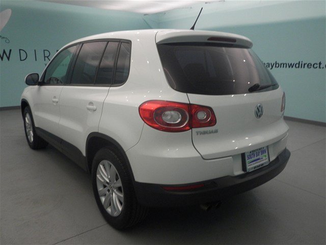 Volkswagen Tiguan 2009 photo 2