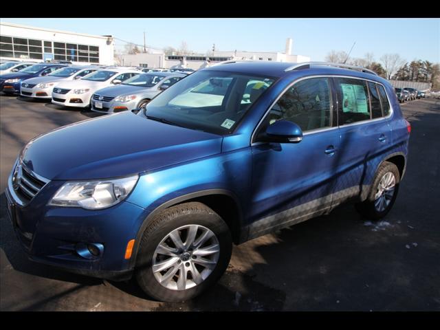 Volkswagen Tiguan 2009 photo 1