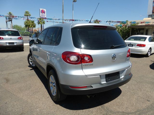 Volkswagen Tiguan 2009 photo 1