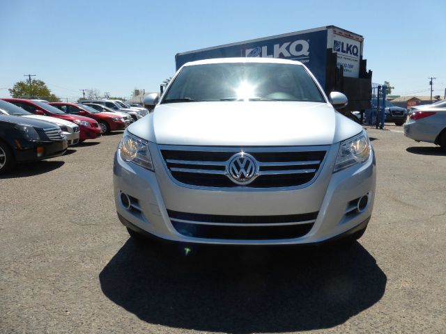 Volkswagen Tiguan 2009 photo 4