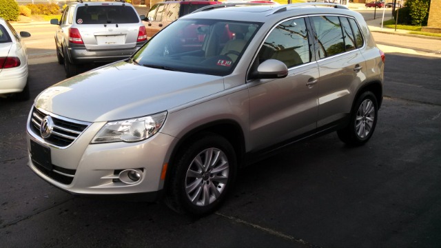 Volkswagen Tiguan 2009 photo 1