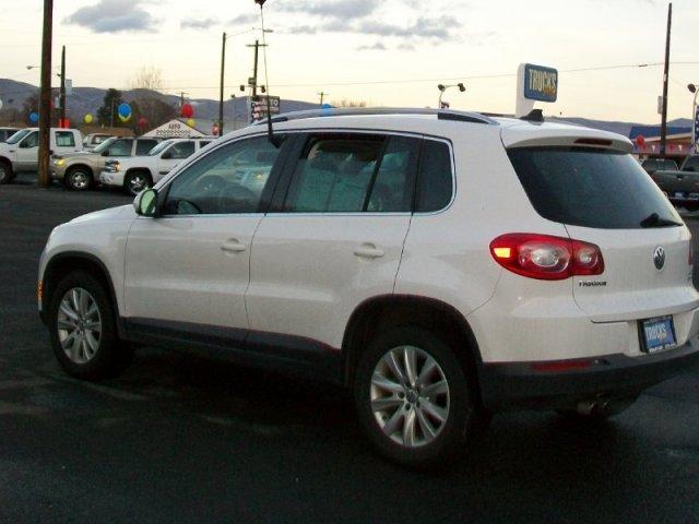 Volkswagen Tiguan 2009 photo 1