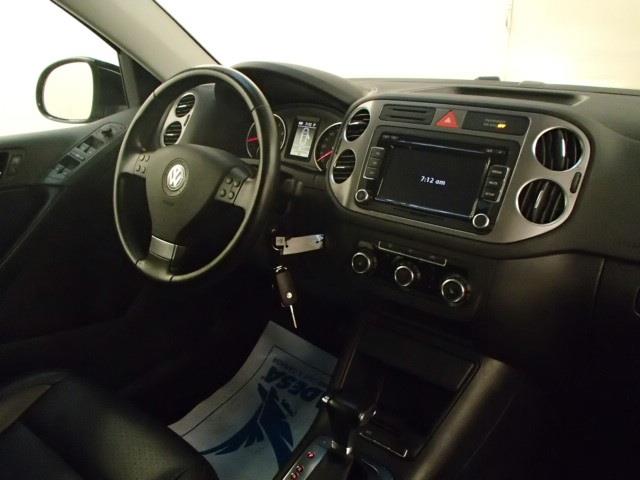 Volkswagen Tiguan 2010 photo 2