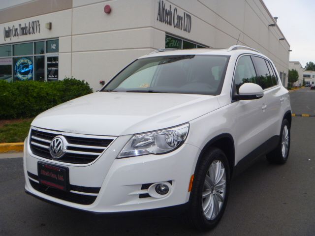 Volkswagen Tiguan 2010 photo 1