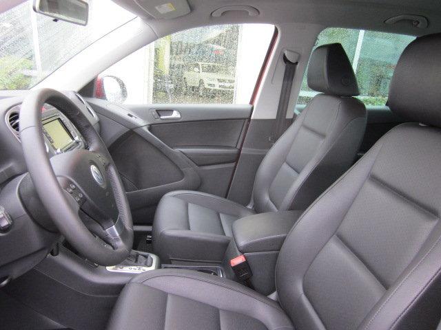 Volkswagen Tiguan 2010 photo 2