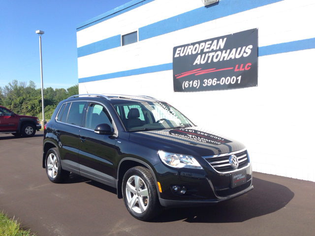 Volkswagen Tiguan 2010 photo 1