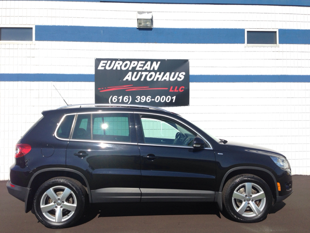 Volkswagen Tiguan 2010 photo 4