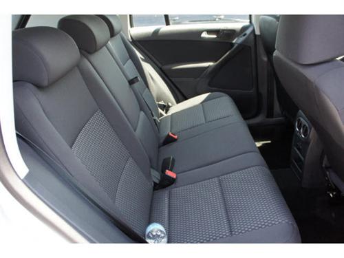 Volkswagen Tiguan 2011 photo 4