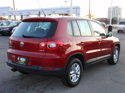 Volkswagen Tiguan 2011 photo 4