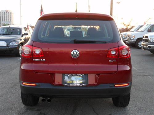 Volkswagen Tiguan 2011 photo 5