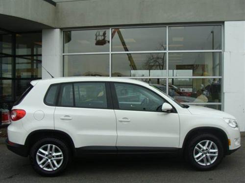 Volkswagen Tiguan SLT Crew Cab Short Bed 4WD Other