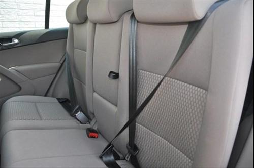 Volkswagen Tiguan 2011 photo 5