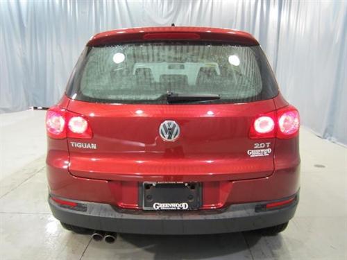 Volkswagen Tiguan 2011 photo 5