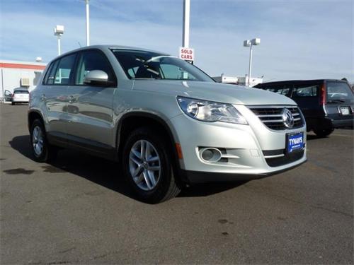 Volkswagen Tiguan 2011 photo 2