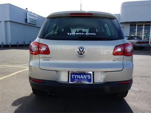 Volkswagen Tiguan 2011 photo 3