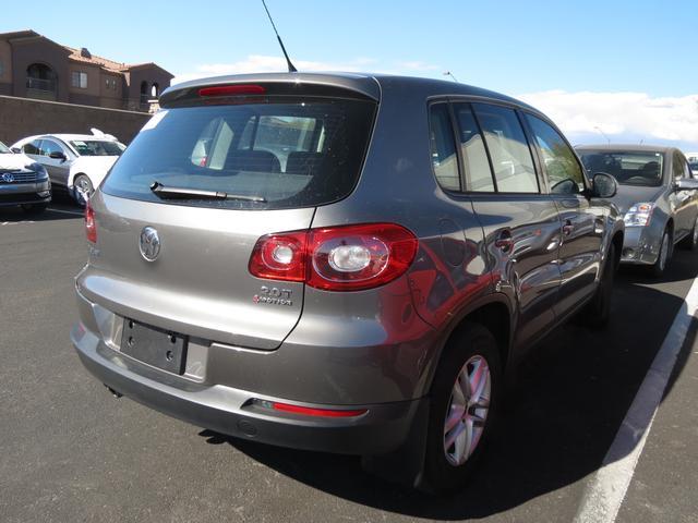 Volkswagen Tiguan 2011 photo 1