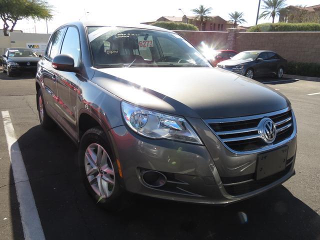 Volkswagen Tiguan 2011 photo 2