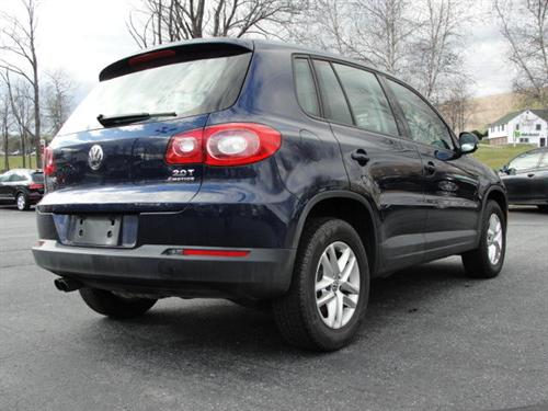 Volkswagen Tiguan 2011 photo 4