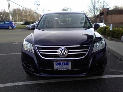 Volkswagen Tiguan 2011 photo 1