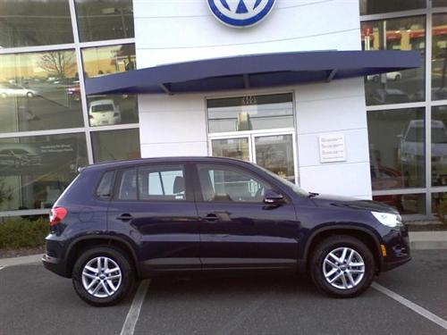 Volkswagen Tiguan 2011 photo 2