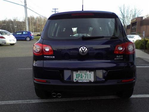 Volkswagen Tiguan 2011 photo 4